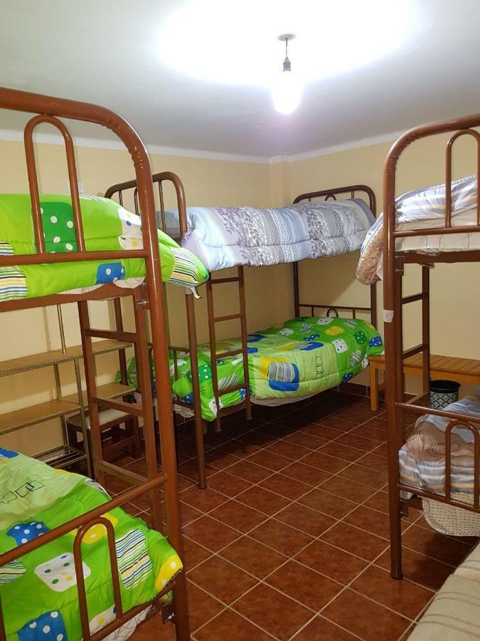 Hostel Buen Descanso Sucre Buitenkant foto